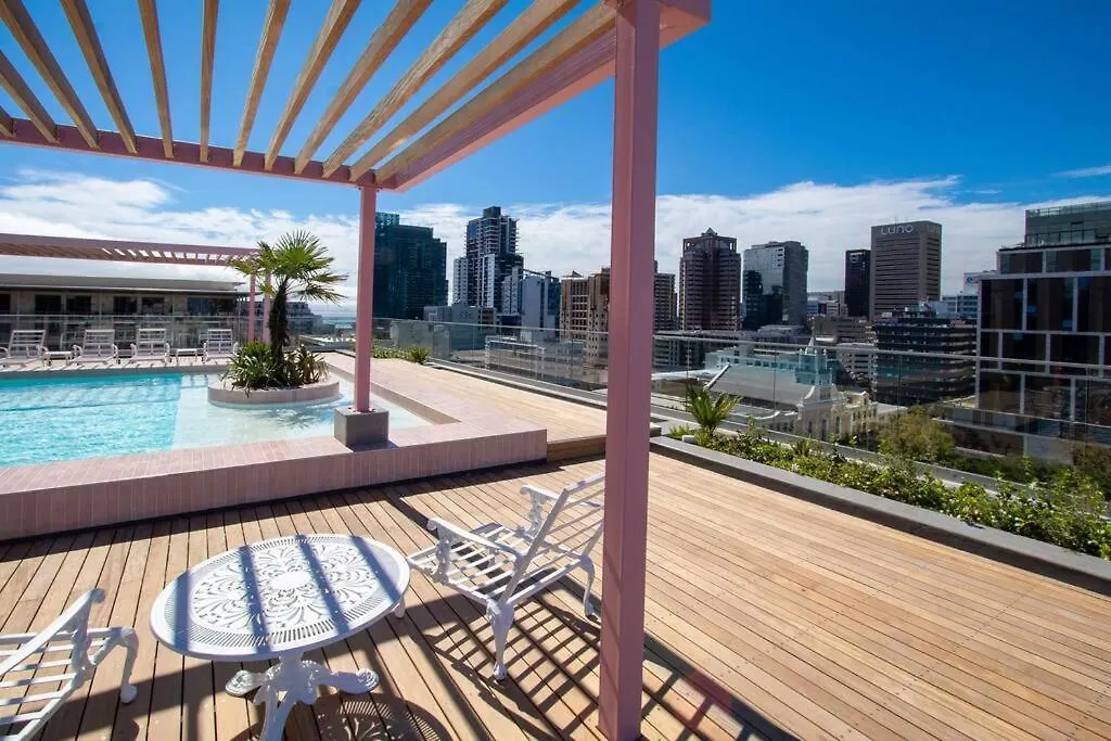 Living In The Rose De Waterkant. Cape Town Apartment