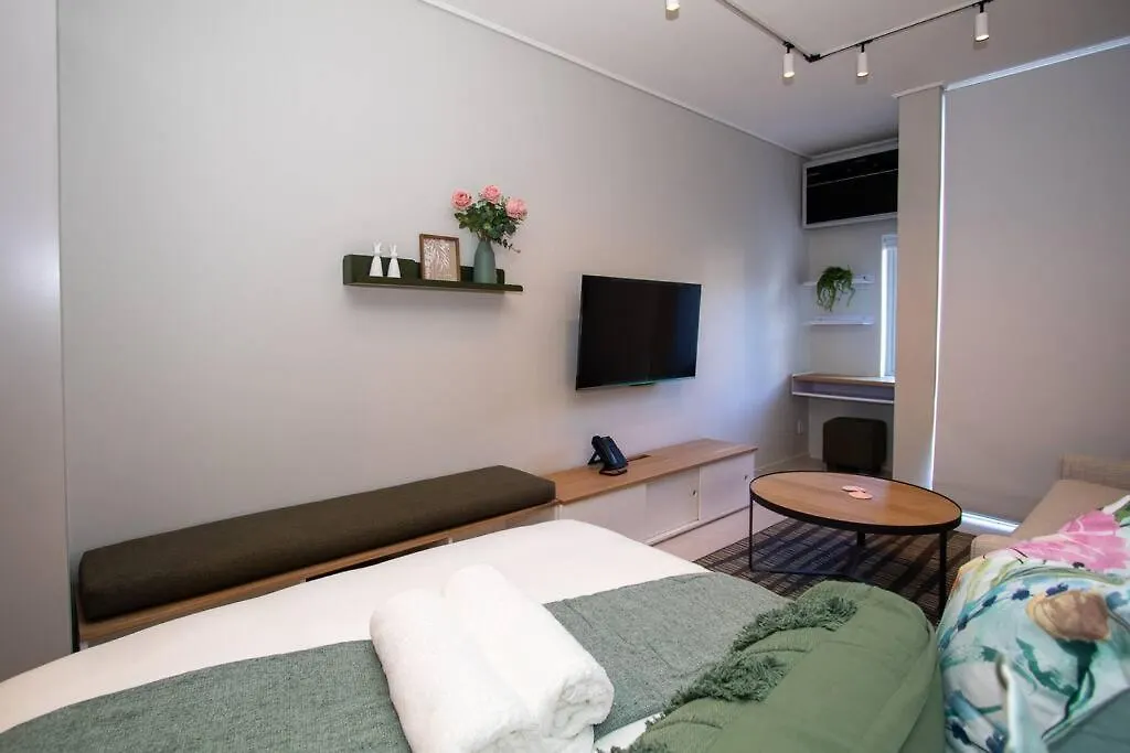 Apartment Living In The Rose De Waterkant. Cape Town South Africa