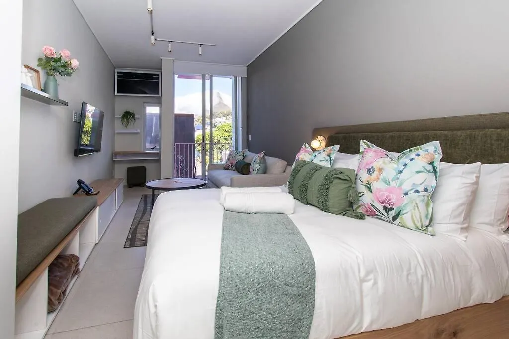 Apartment Living In The Rose De Waterkant. Cape Town