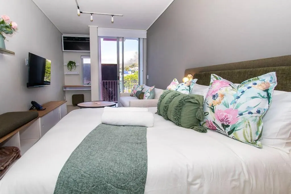 Apartment Living In The Rose De Waterkant. Cape Town
