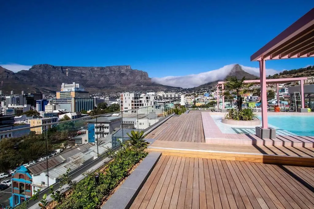 Apartment Living In The Rose De Waterkant. Cape Town